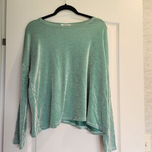 Zenana Outfitters Green and White Striped Top Size L/XL Euc